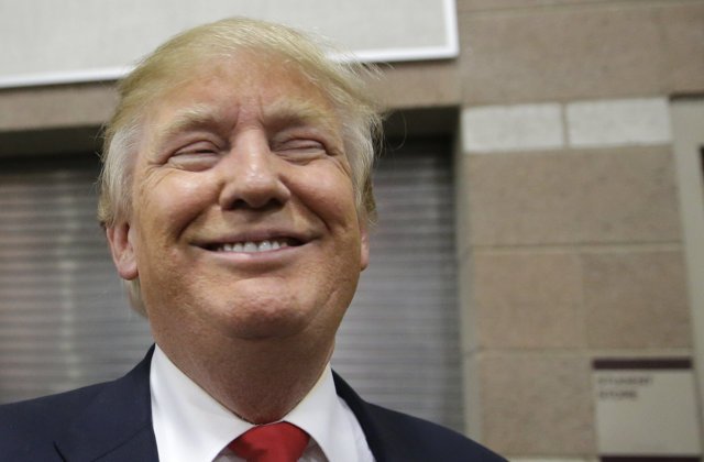 trump_con_job